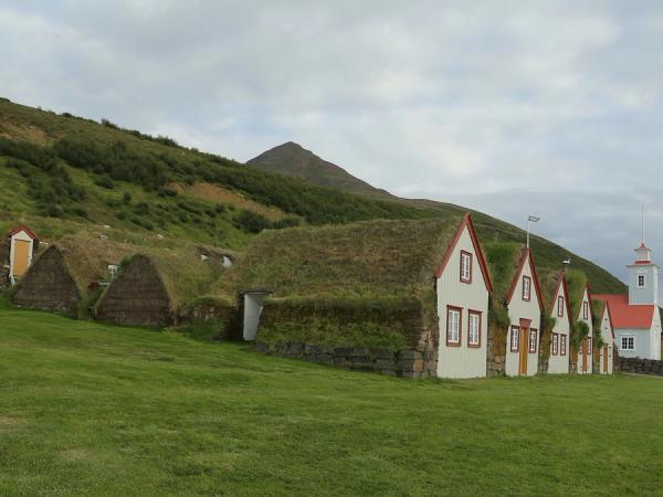 Casa de césped de Laufás