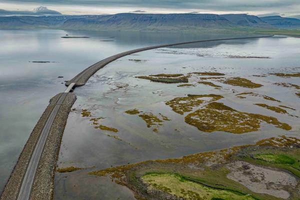 Foto aérea de la Ruta 60 en Islandia