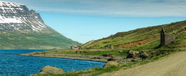 Red lodge next to the sea