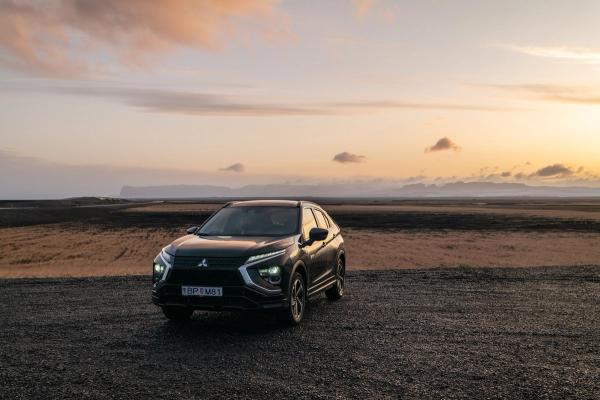 Mitsubishi Eclipse Cross Mitsubishi Eclipse Cross 4x4 car classe