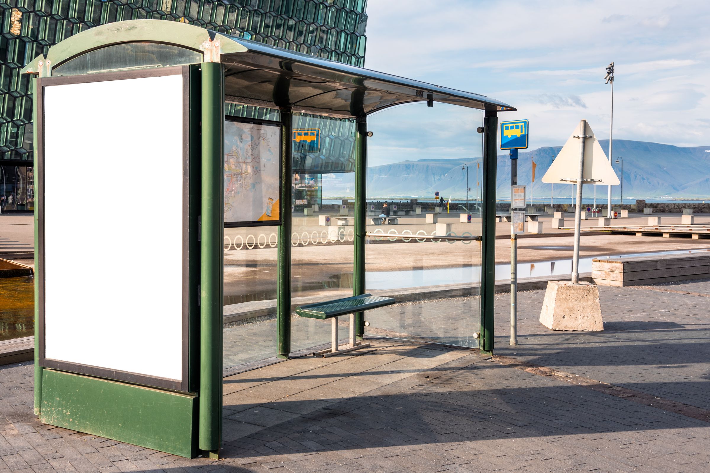 The Complete 2026 Guide To The Public Transport in Iceland