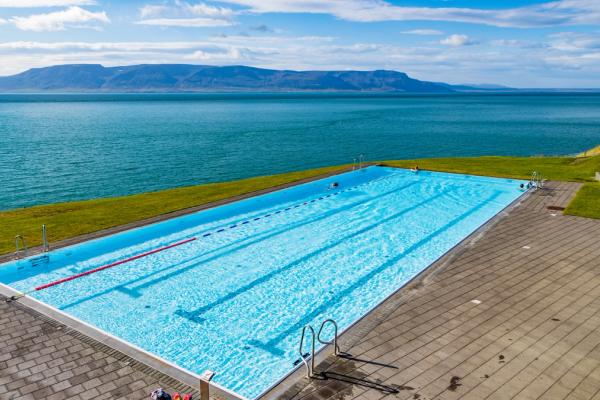 La piscina de agua termal de Hofsós