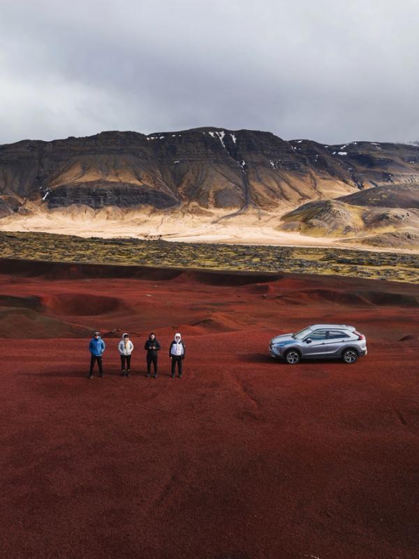 Rental Car Iceland drive a rental car in Iceland to discover the cool landscapes