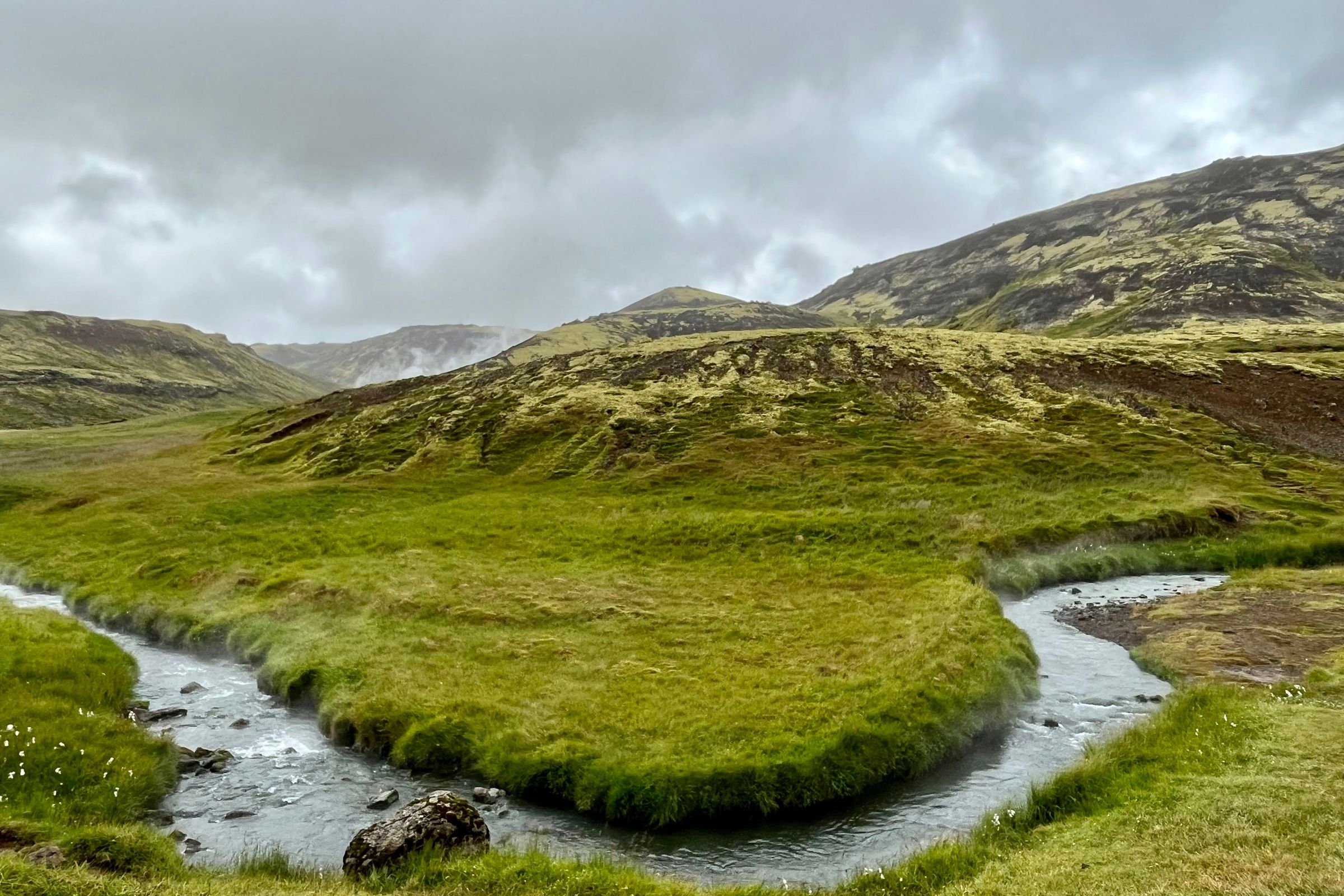 Hot Spring River Reykjadalur Thermal River: Hot Spring & Valley Full Guide