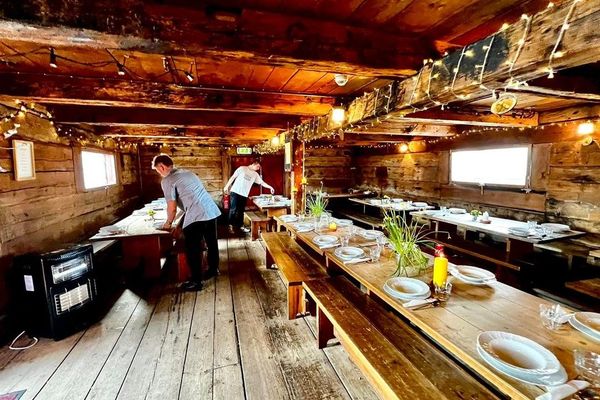 Tjöruhúsið Restaurant