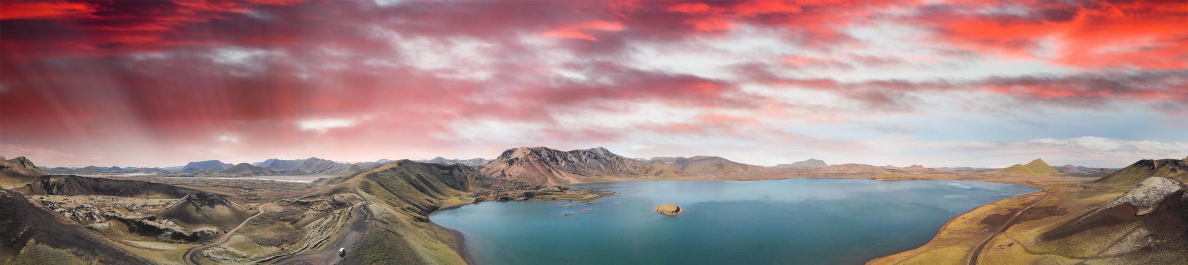 Vista panorámica del lago Frostastadhavatn.