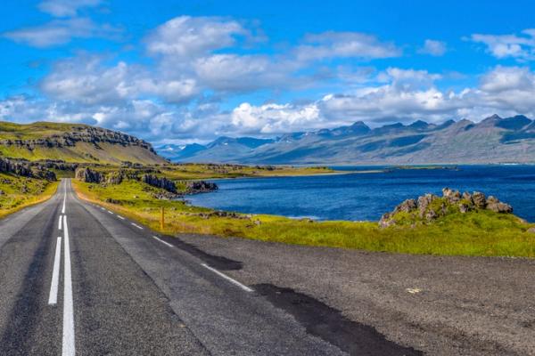Ring road route in Iceland