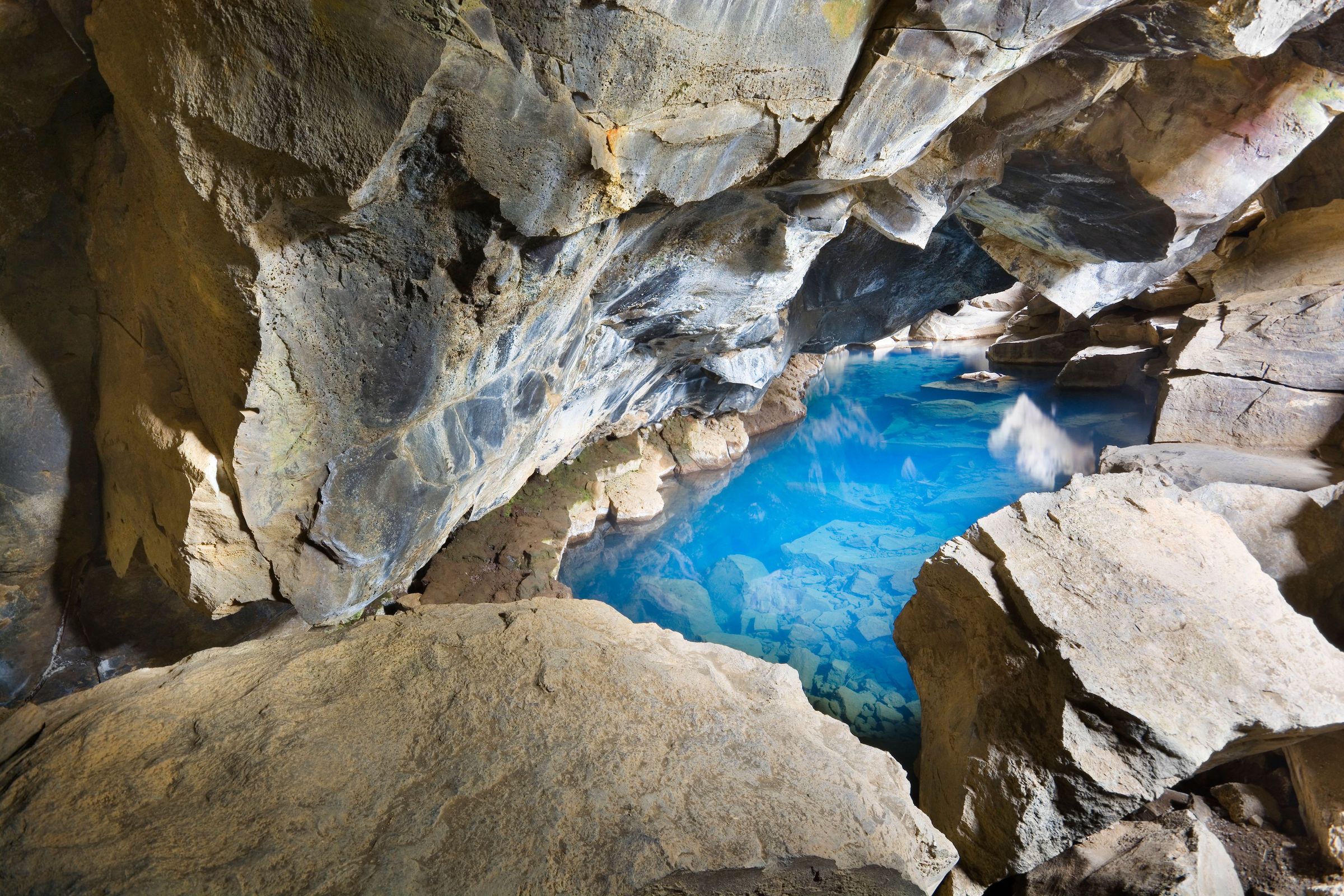 Cueva de Grjótagjá