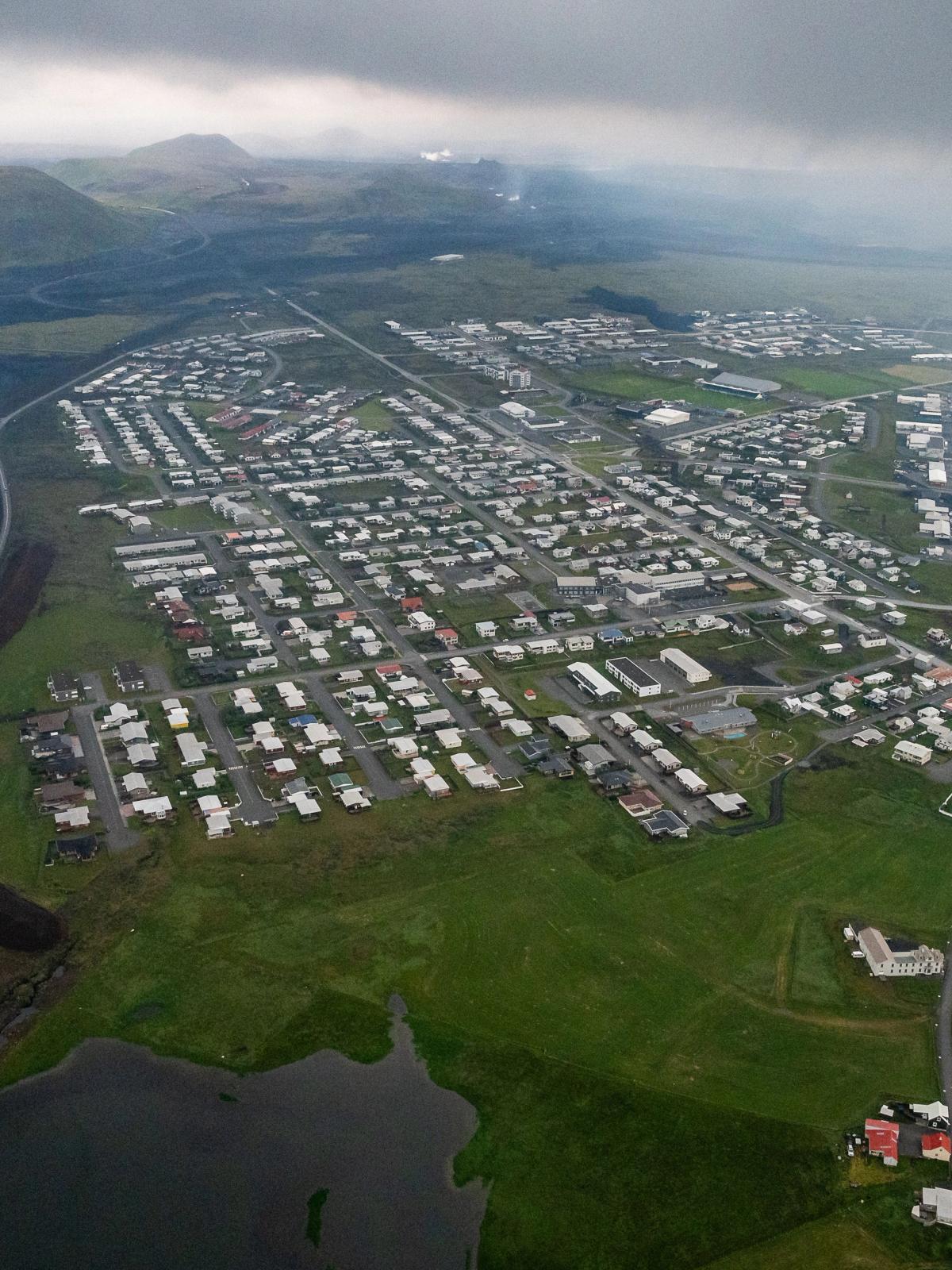Vista aérea de Grindavik, Islandia