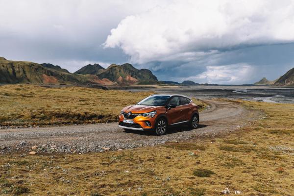 Renault Captur driving a gravel road in Iceland