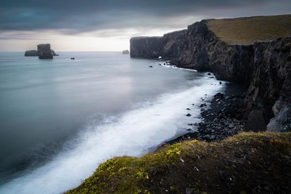 panoramic view of a cliff by the sea