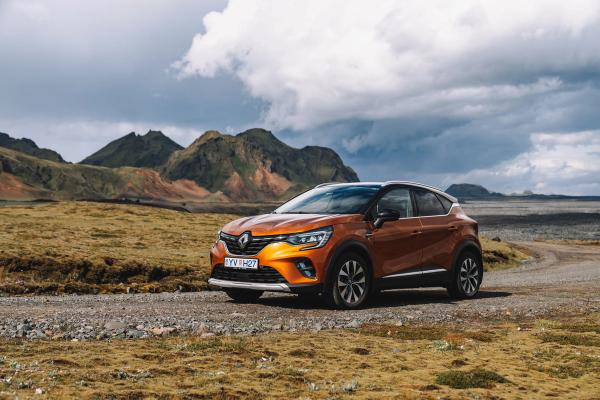Renault Capture Renault Captur mid-size car for family