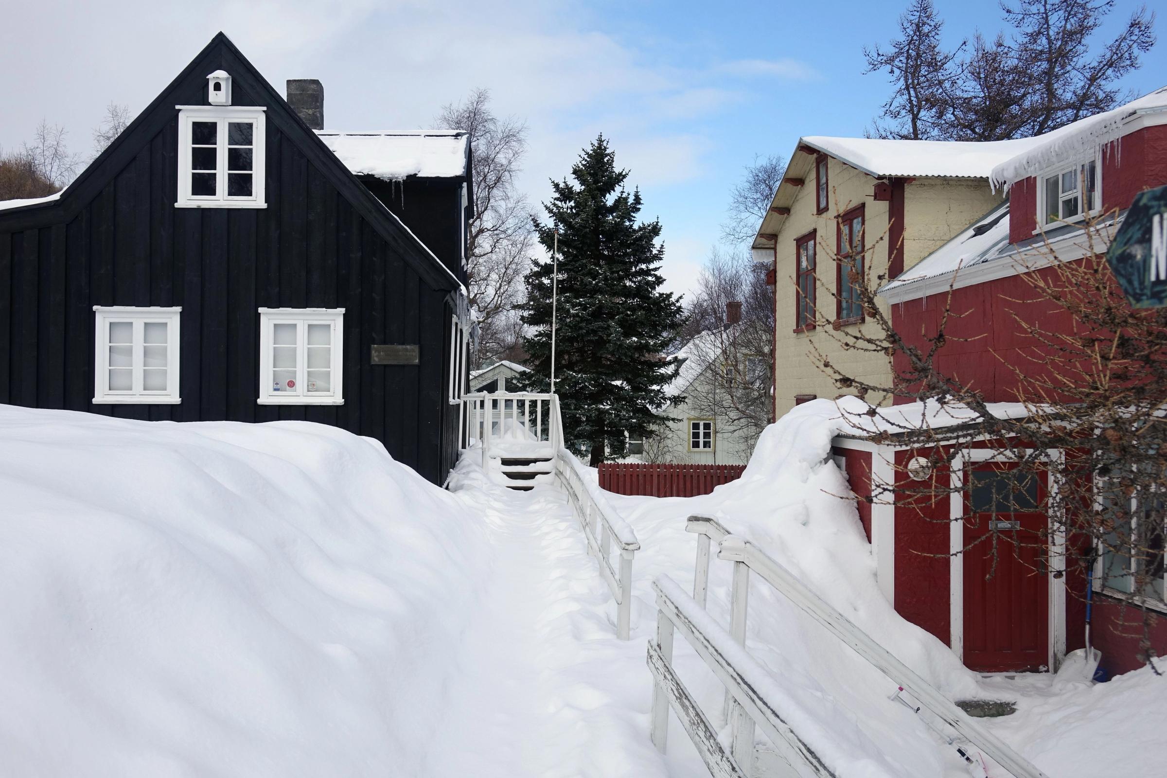 snow storm weather in Akureyri Iceland