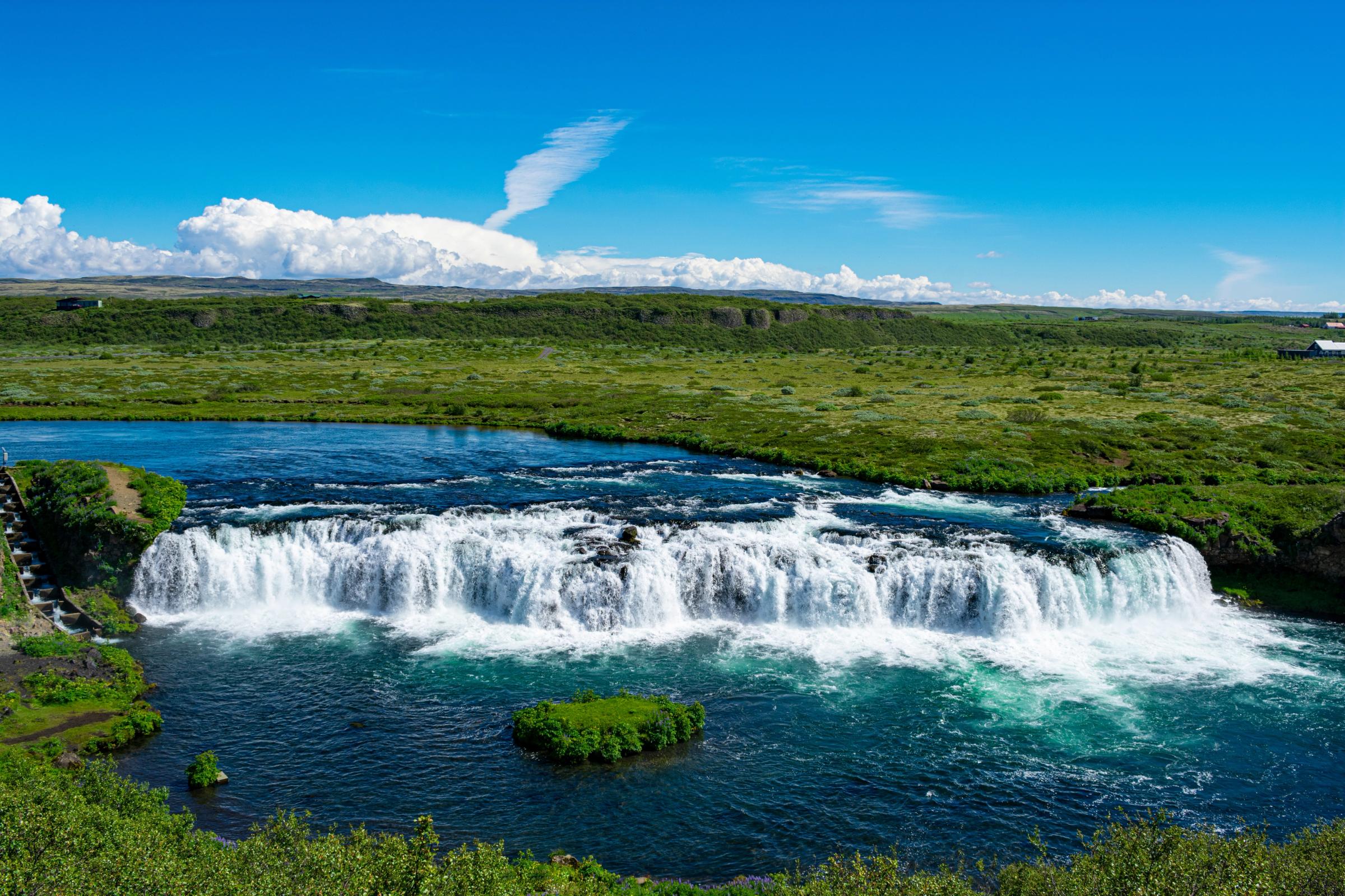 Complete Travel Guide to Faxi Waterfall in Iceland
