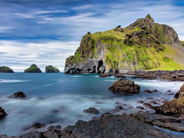Panoramica de Elephant Rock, Islandia