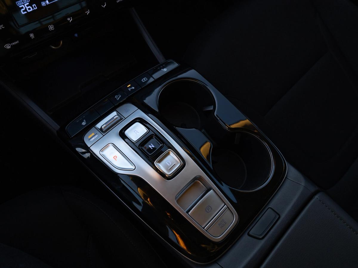 Console de sélecteur de vitesses pour Tucson Console centrale du Hyundai Tucson avec sélecteur de boîte automatique à boutons-poussoirs et deux porte-gobelets