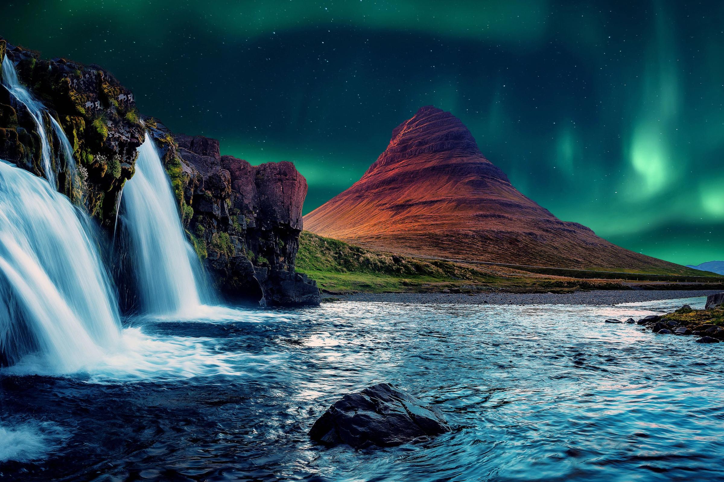 Kirkjufell Mountain during the Northern Lights