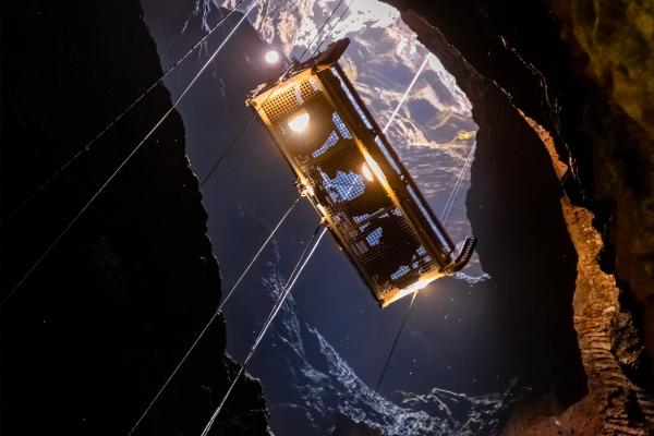 Descensing into Þríhnúkagígur volcano, Iceland