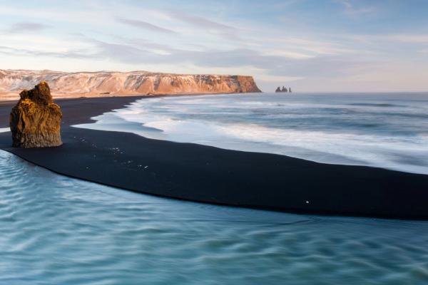 Dyrhólaey Beach, Iceland Next to Vik, the best view point of the south of Iceland: Dyrhólaey Beach
