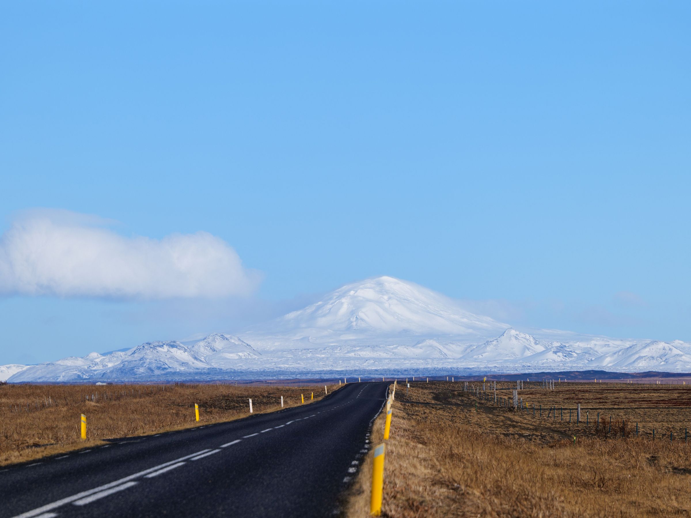 Mount Hekla in the distance