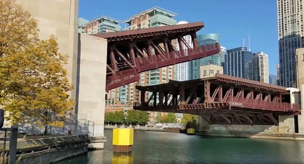 The red truss bascule bridge over the Chicago River along the Lakefront Trail