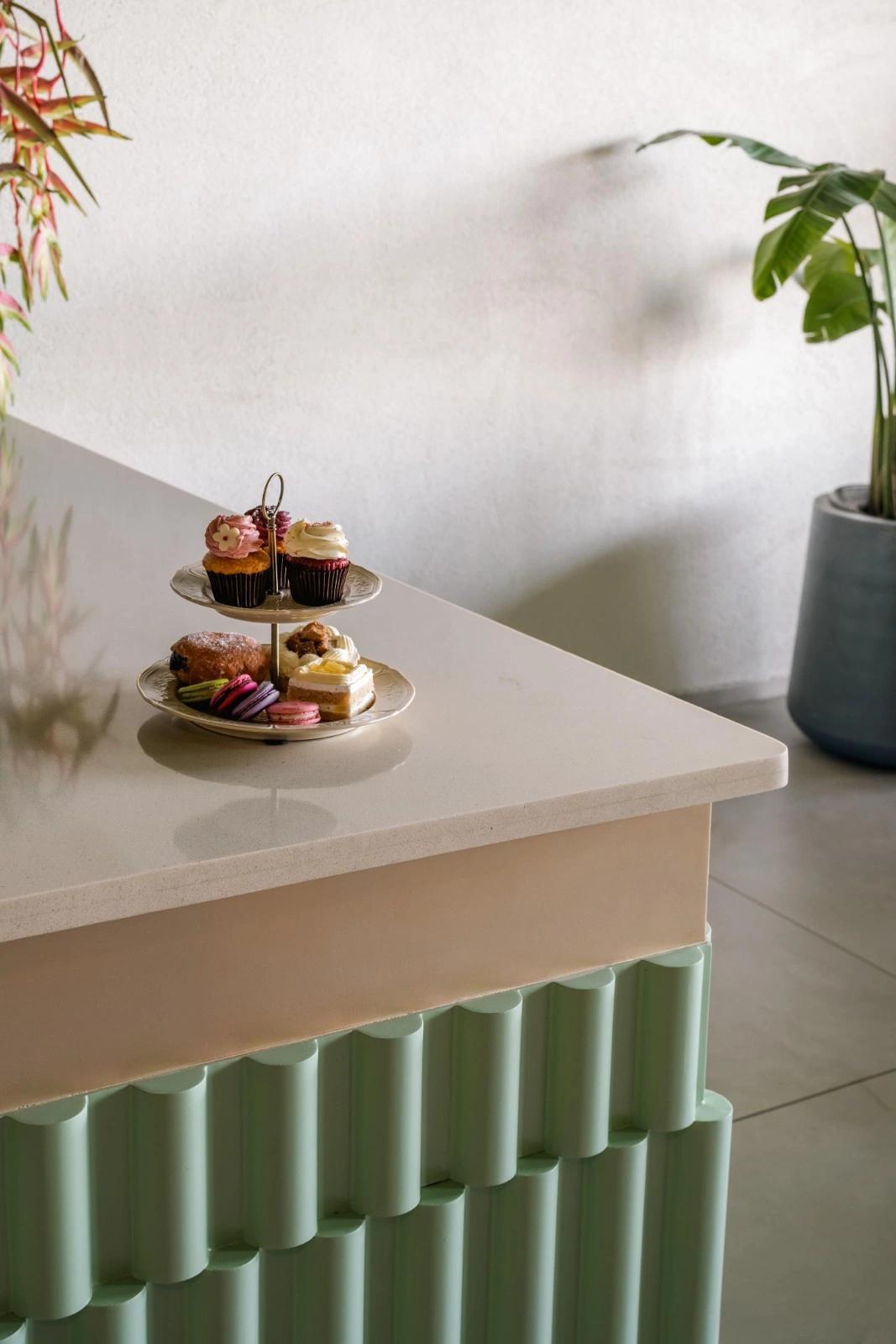 The House of Makeba Restaurant gandhinagar-slide5