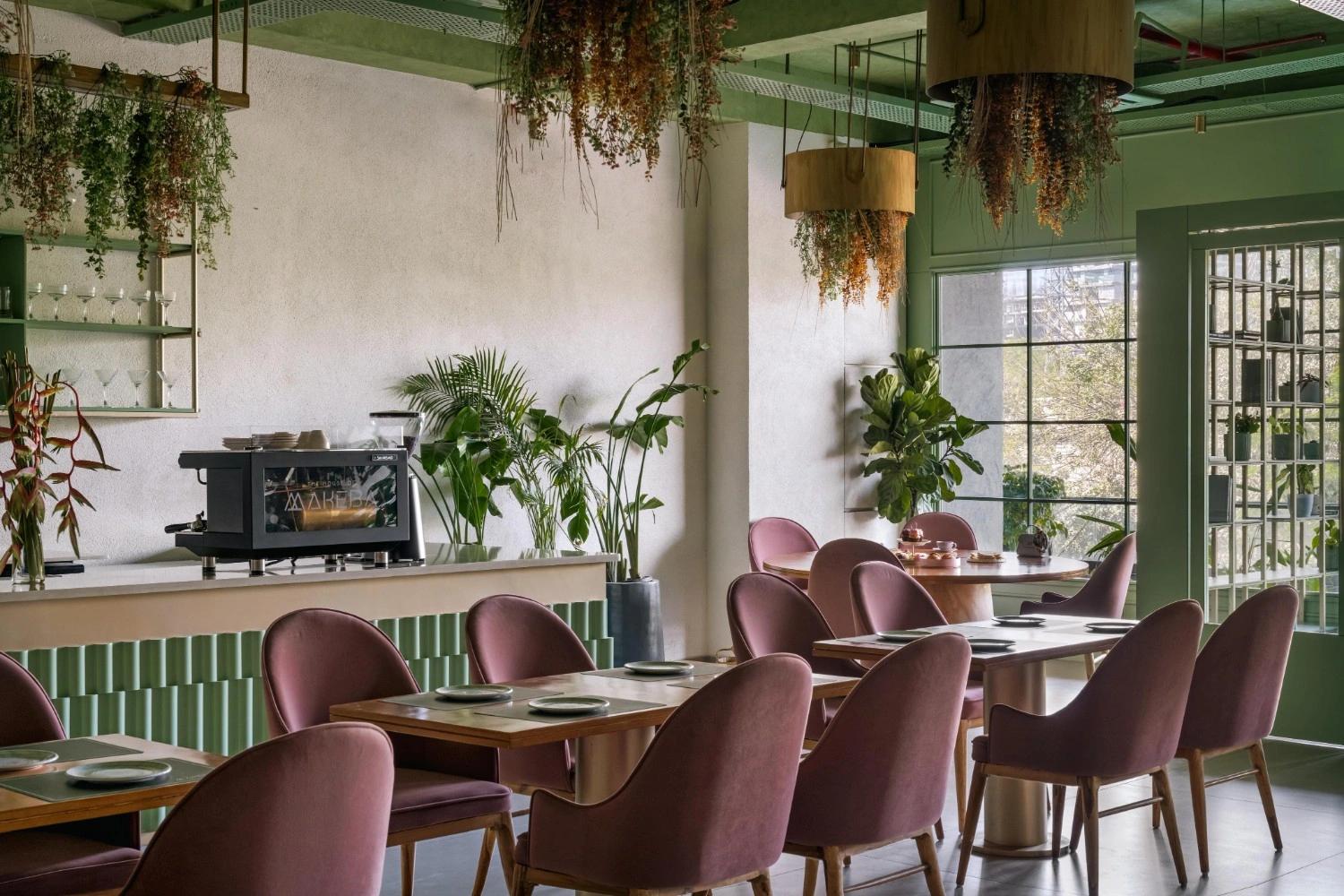 The House of Makeba Restaurant gandhinagar-slide4