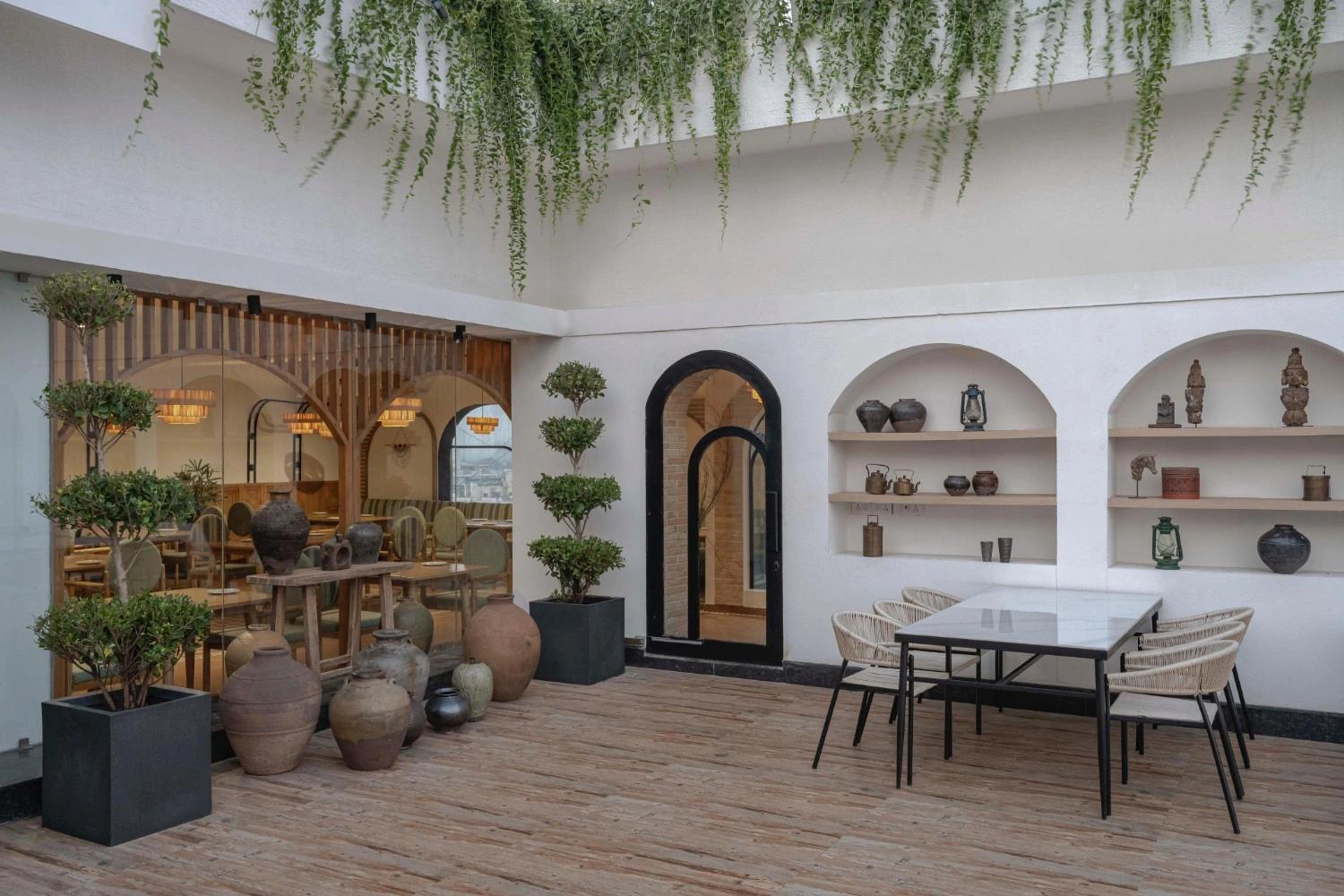 The House of Makeba Restaurant Science City-slide2