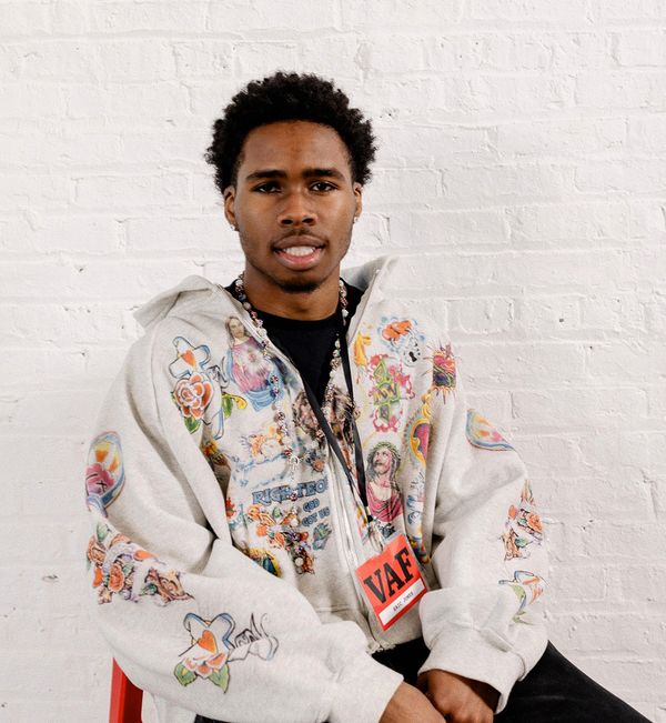 Eric Jones<br/>– Graphic & Fashion Design