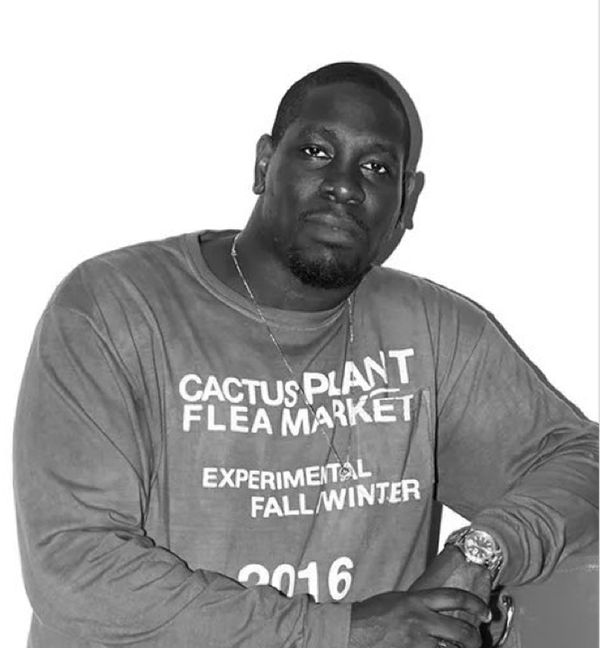 Easy Otabor<br/>– Gallerist