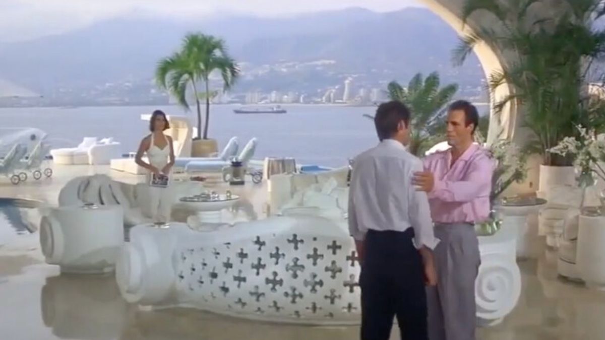 Sanchez Mansion, Isthmus City