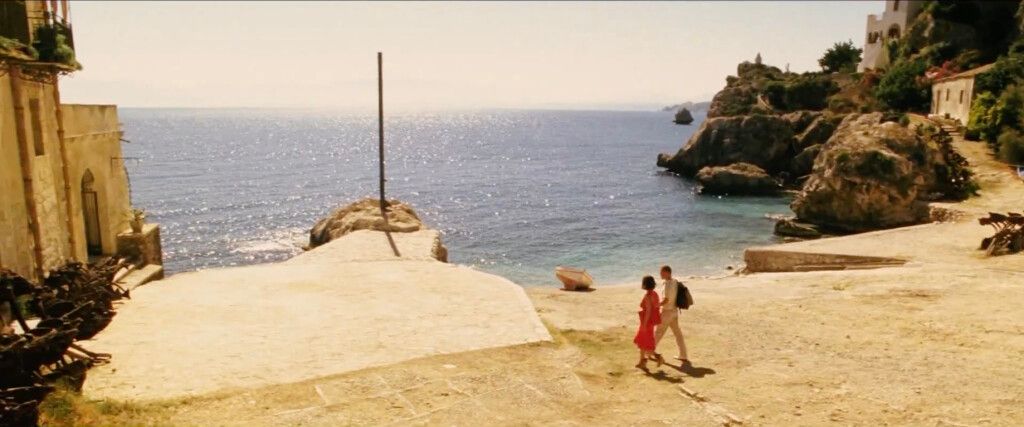 The Seaside Home of a Thief