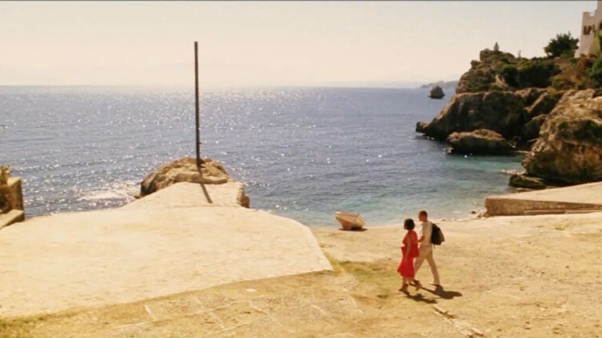 The Seaside Home of a Thief