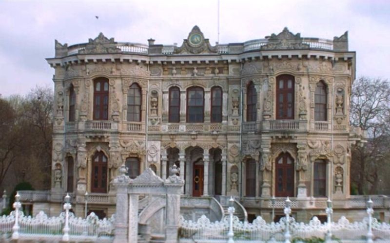 Elektra's Palace in Baku