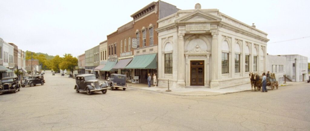 Small Town Mississippi Bank