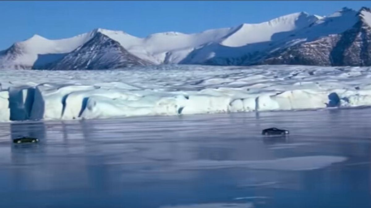 Grave's Ice Palace