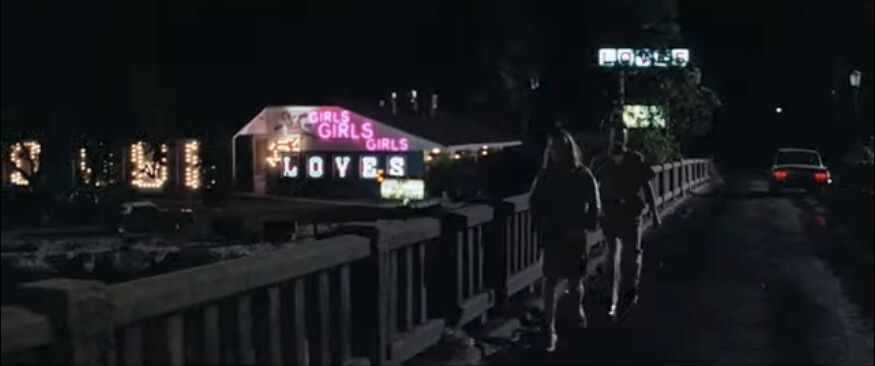 Loves Girls Girls Girls
