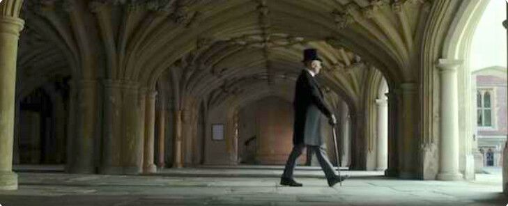 London Walkway
