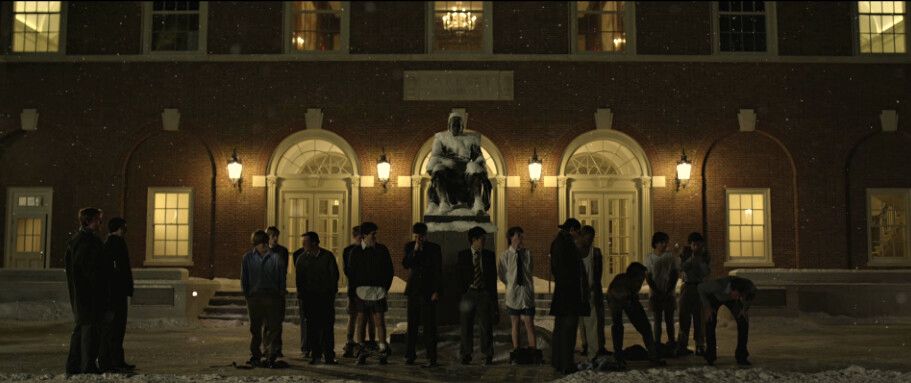 John Harvard Statue