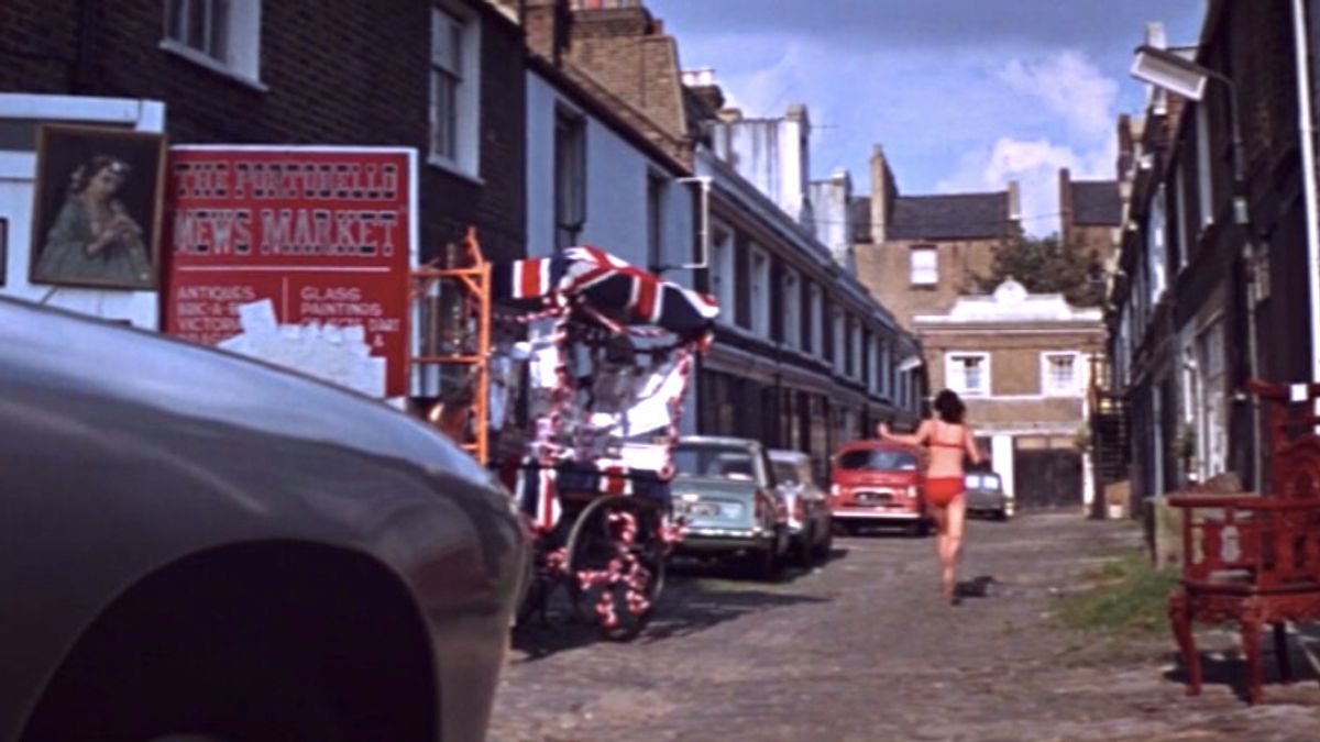 Outside Charlie Croker's Flat