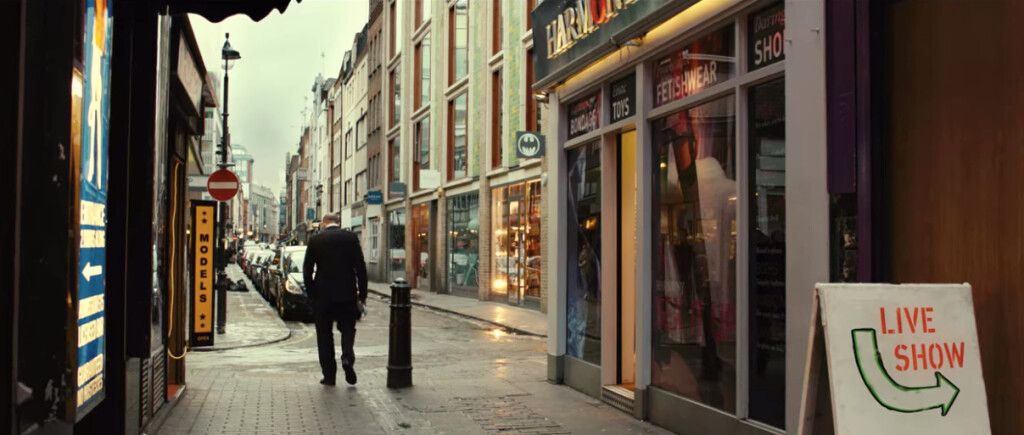 London Walkway
