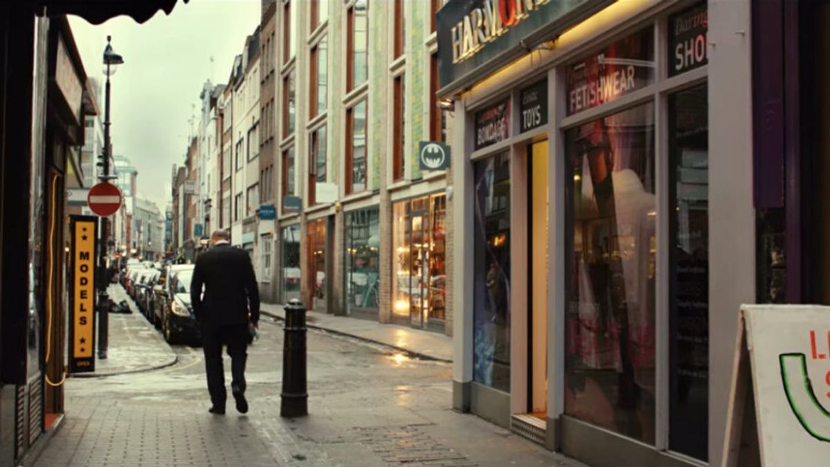 London Walkway
