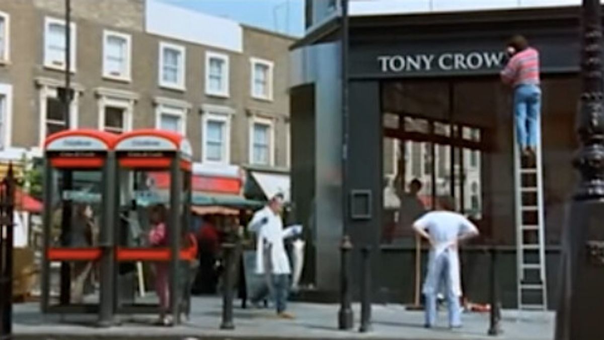 Tony Crow Restaurant