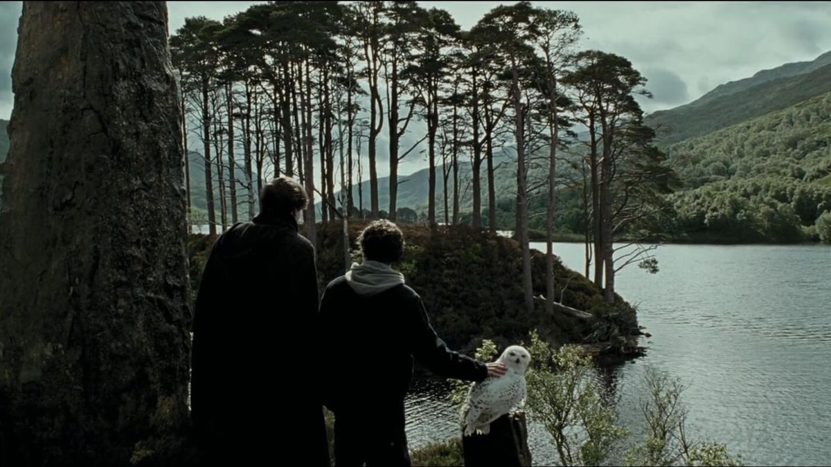 Hogwarts Lake