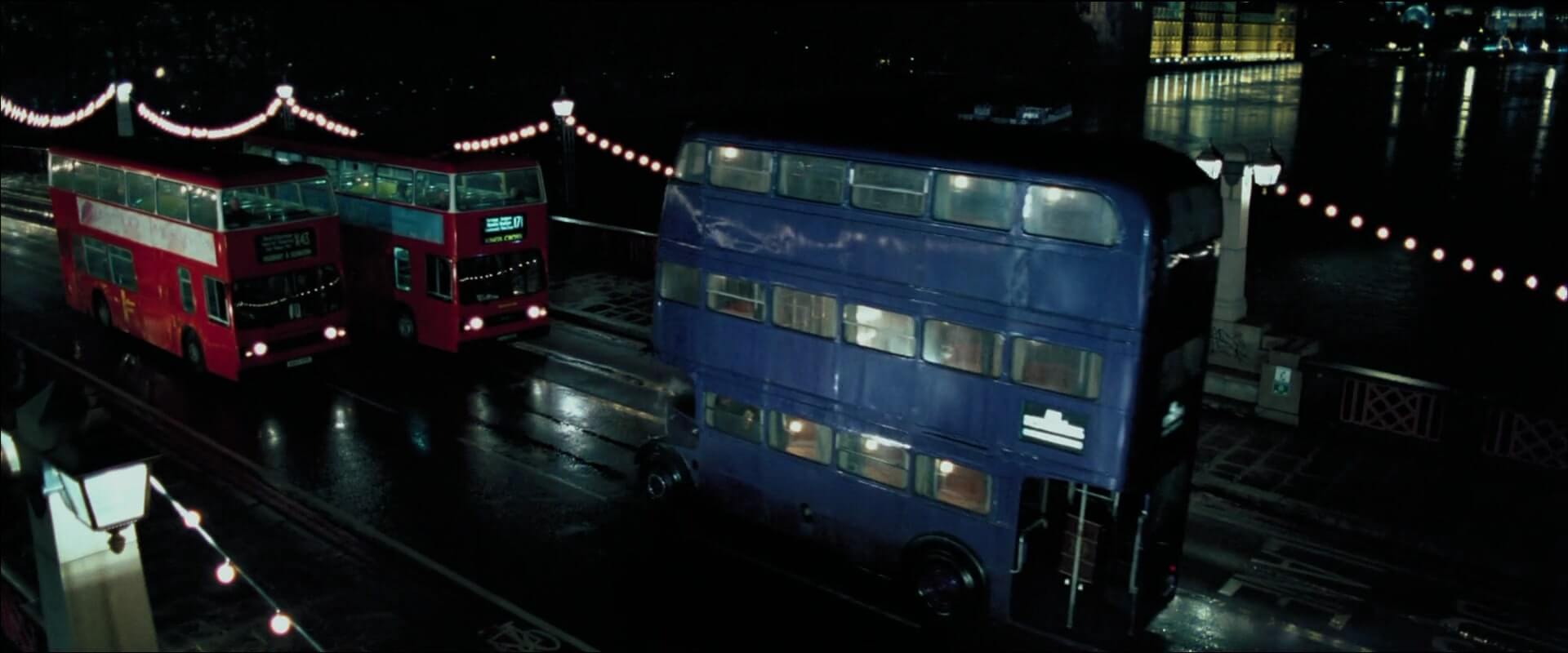 Bridge crossed by the Knight Bus