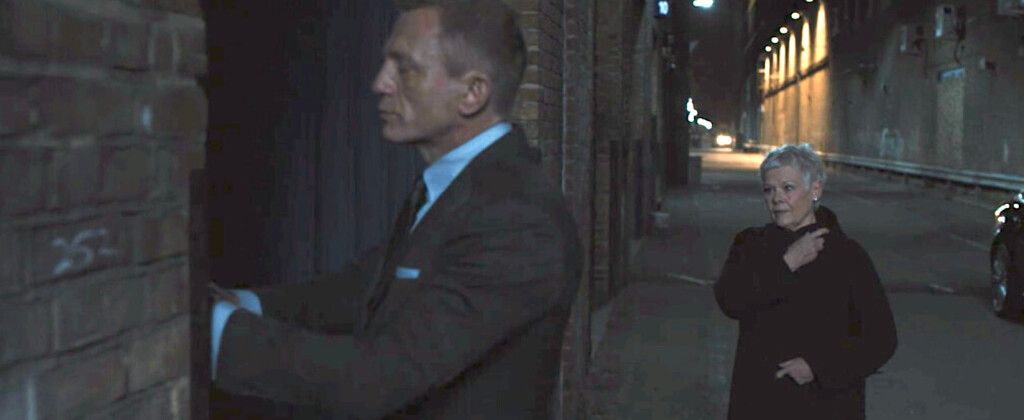 Bond's Garage