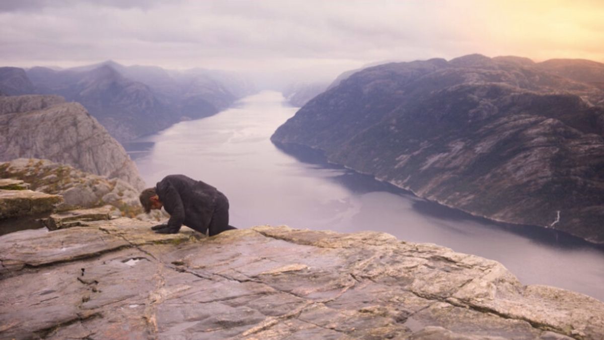 Kashmir Cliff