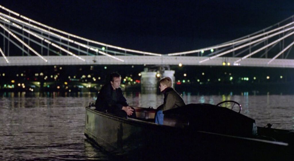 River Thames below the Albert Bridge