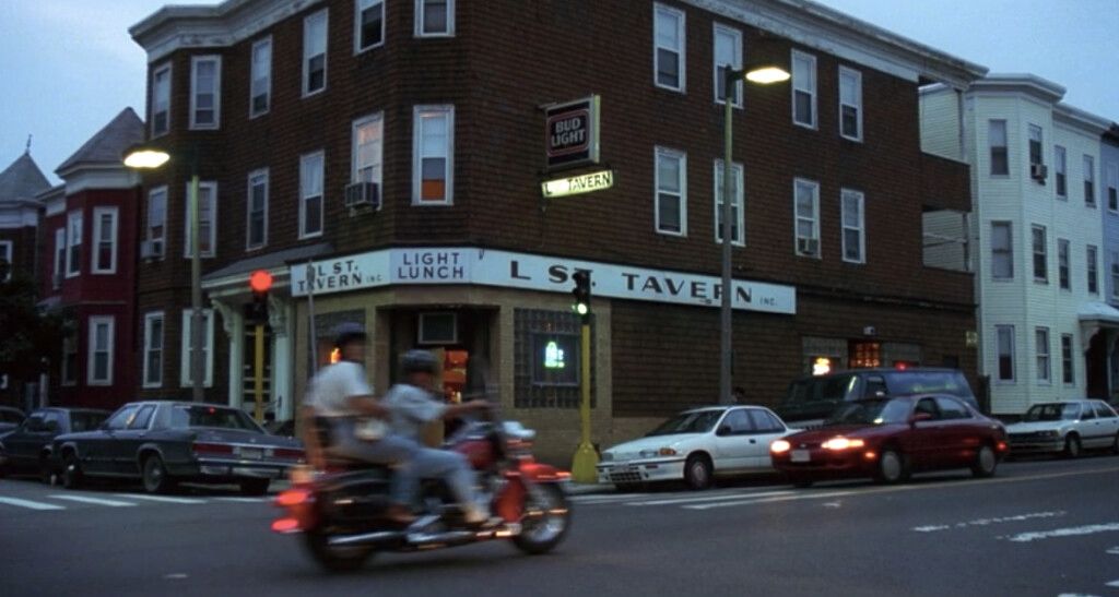 L Street Tavern