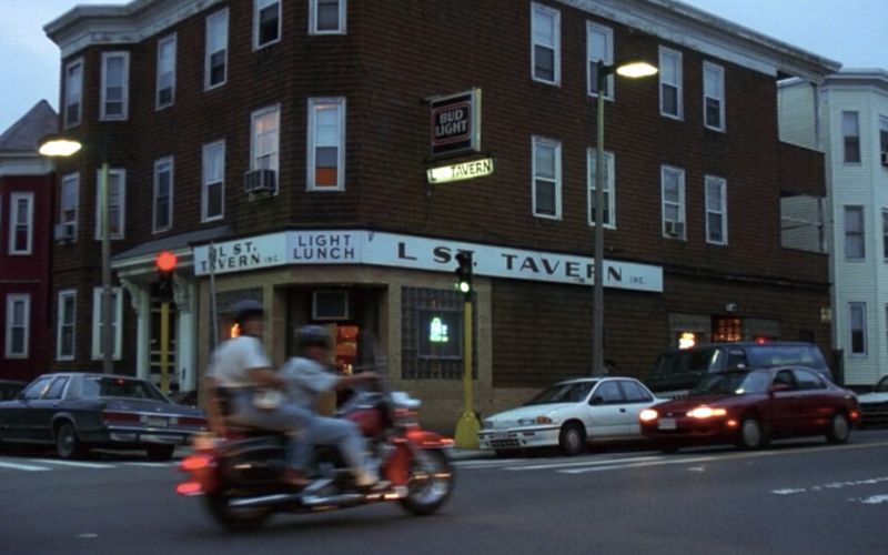 L Street Tavern